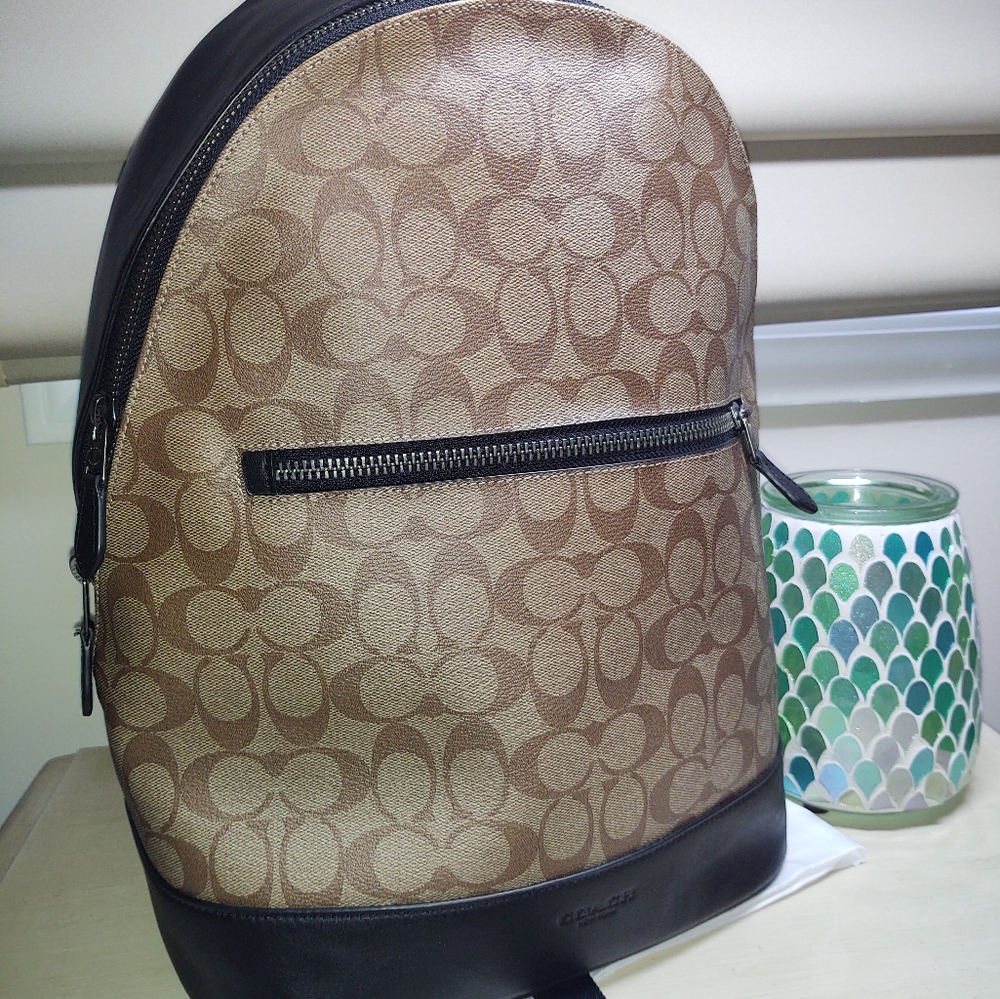Coach Backpack Signature Tan/Black